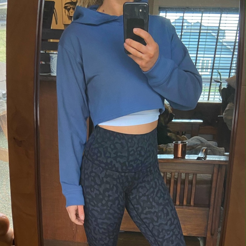 Forever 21 Blue Cropped Hoodie